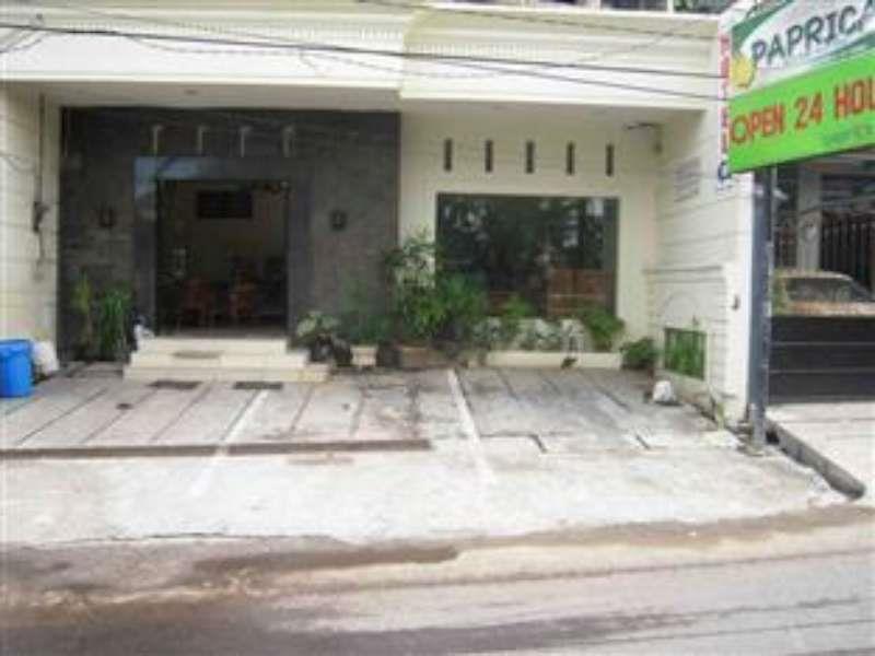 Hotel Paprica 1 Surabaya Buitenkant foto